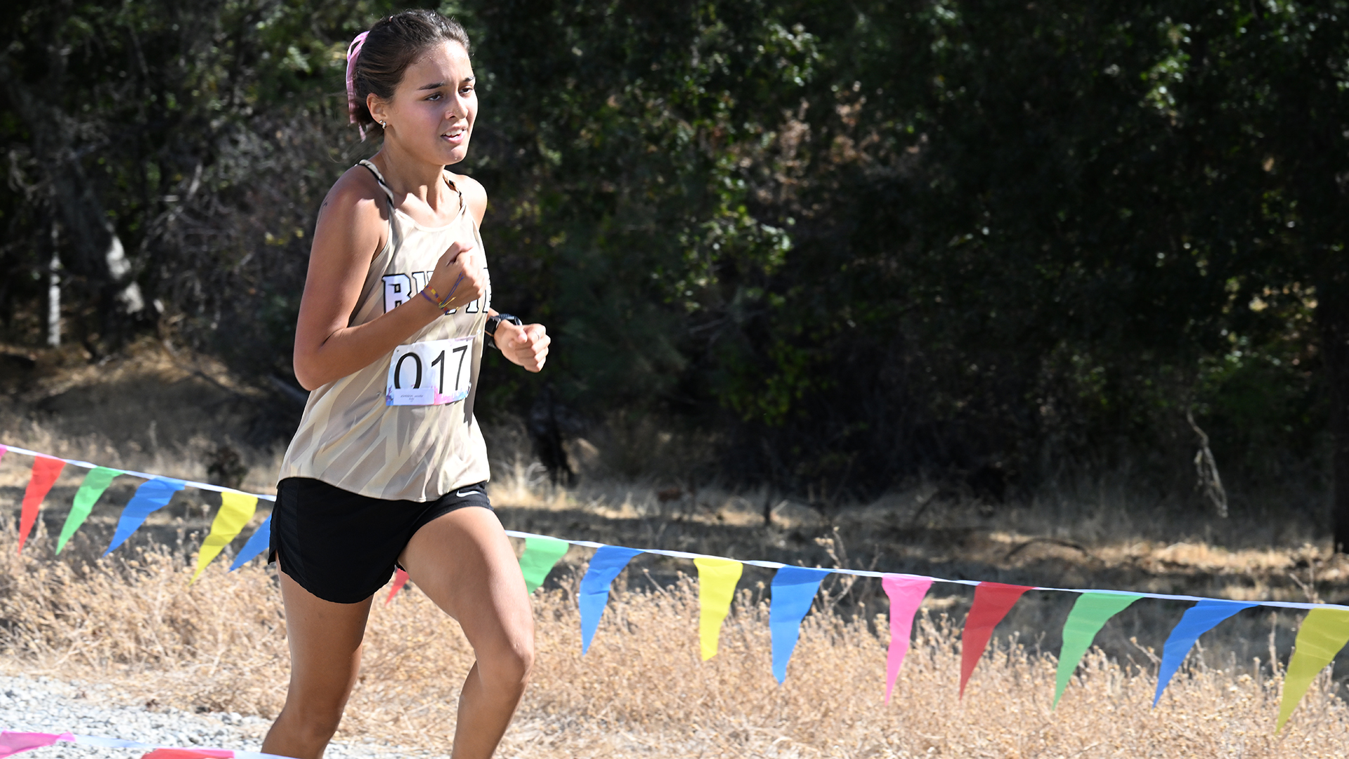 Buttes Women's Cross Country team finishes 2nd in home meet