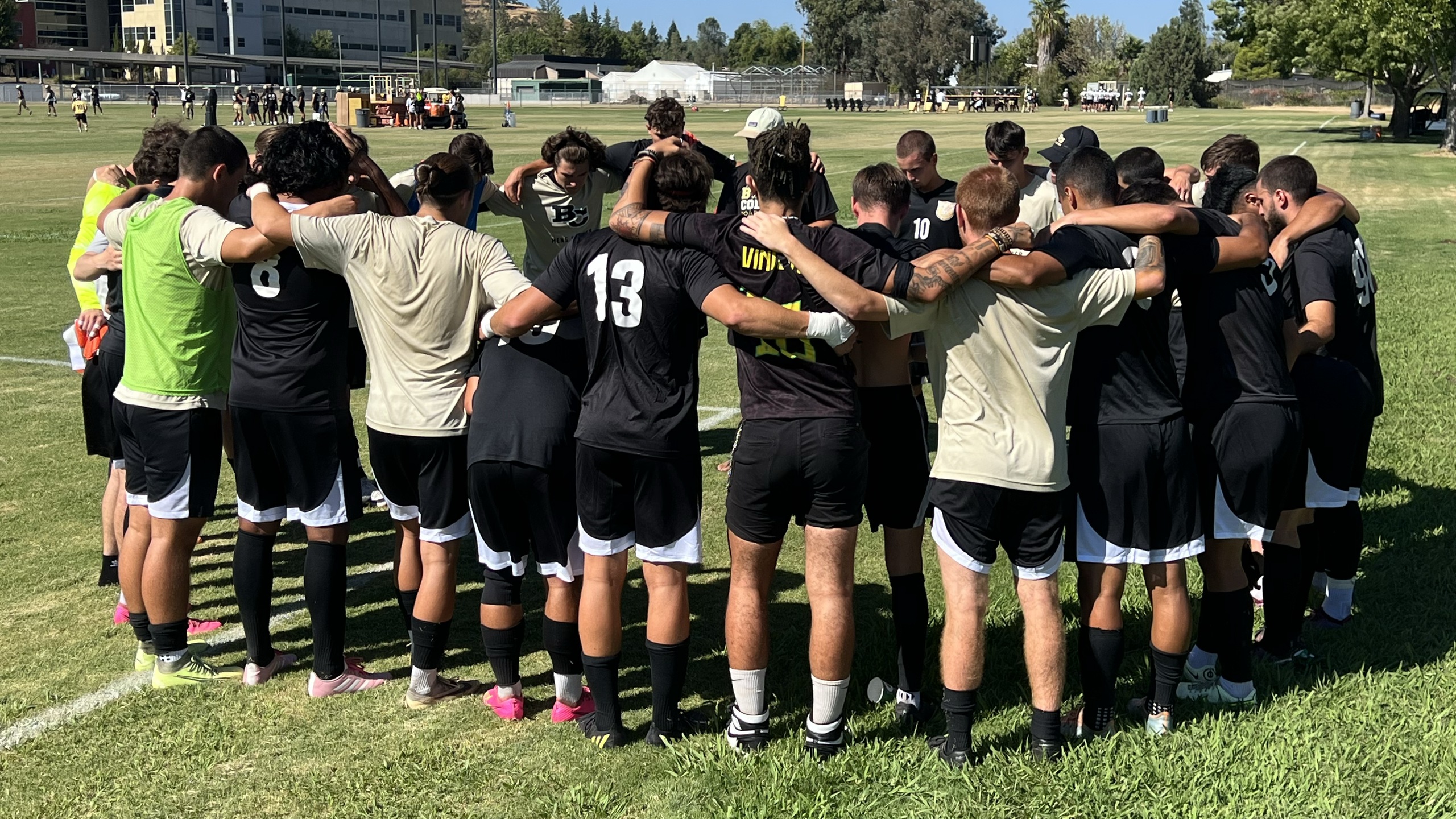Men's Soccer Plays to 1-1 Draw at Feather River
