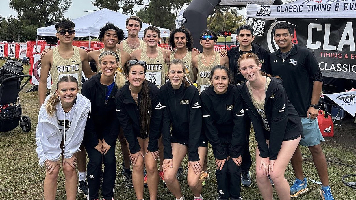 Cross Country Competes at 3C2A Championships